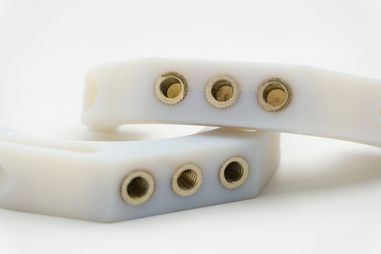 Veropurewhite Thread Insert Installation — Solidus 3D portfolio
